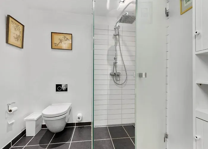 84281-ebeltoft-hvide-hus-vej-3 * Ebeltoft